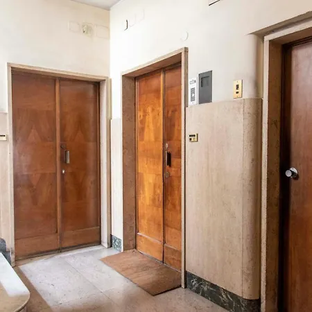 Here's A New Laura's Place - Close To San Pietro Apartmán *